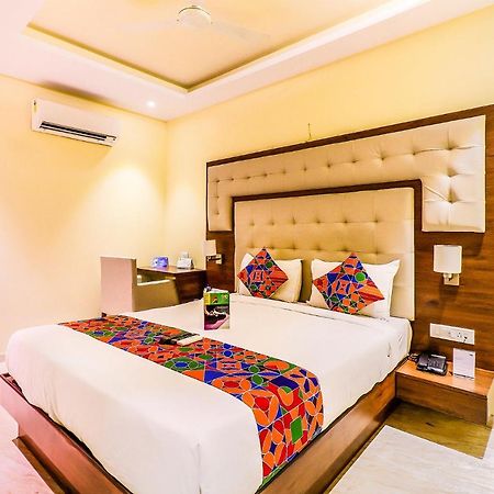 Fabexpress Adlon Andheri East 뭄바이 외부 사진